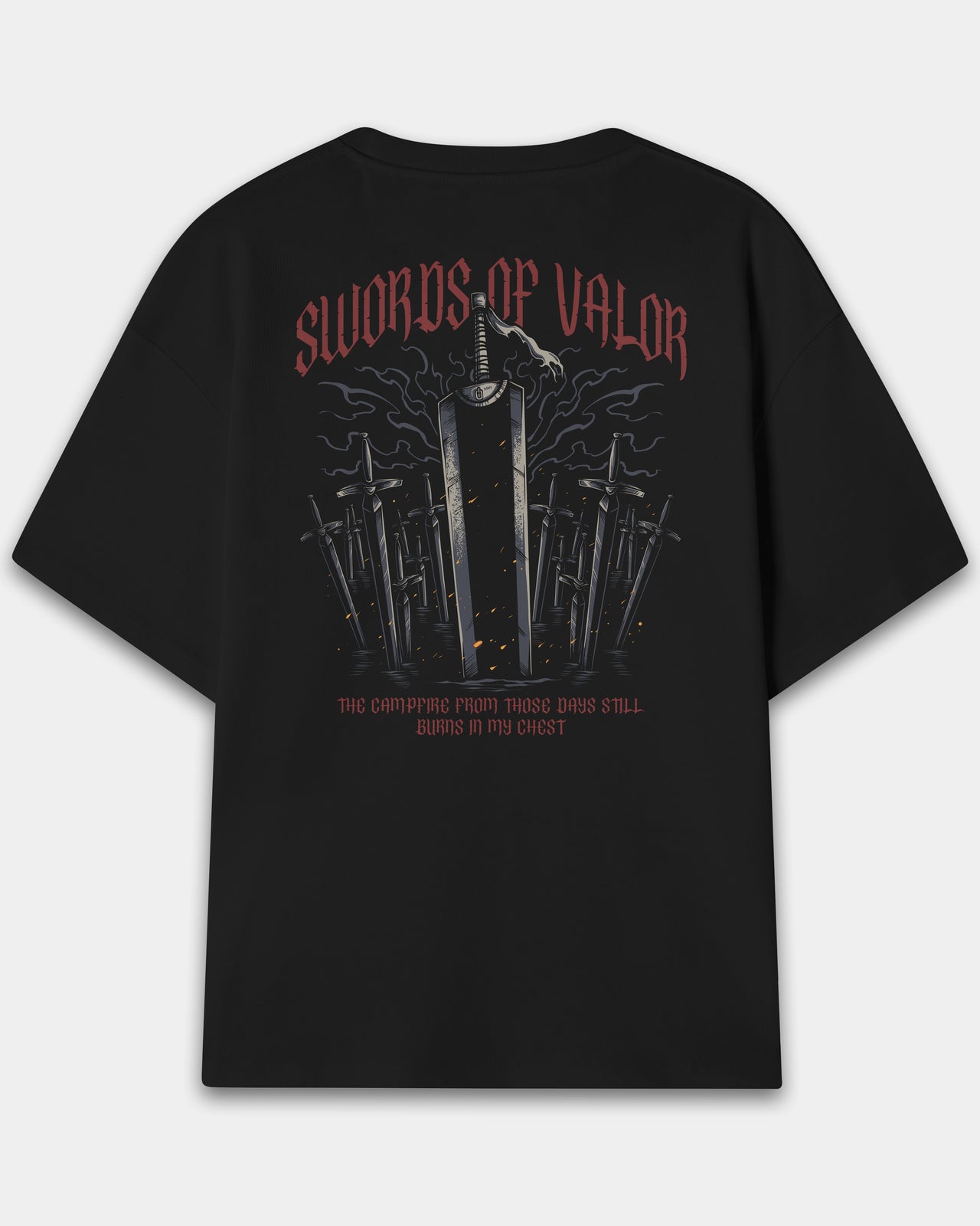 Camiseta Oversize Swords Of Valor