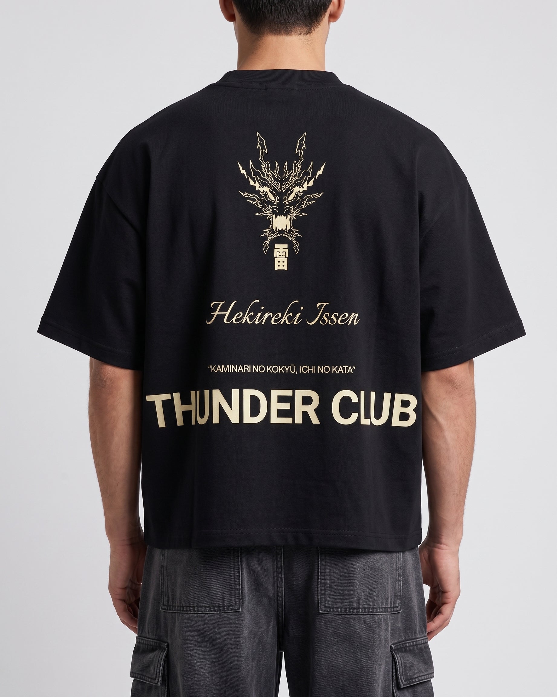 Camiseta Oversize Boxy Thunder Breathing